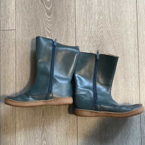 Livie & Luca Button Neve Tall Boot Sz 12 Girls Gray Leather Bootie Knee Zip Kids - Picture 2 of 5